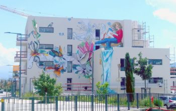 Fresque l'ABC, façade principale des immeubles l'Alphabet au Fontanil-Cornillon